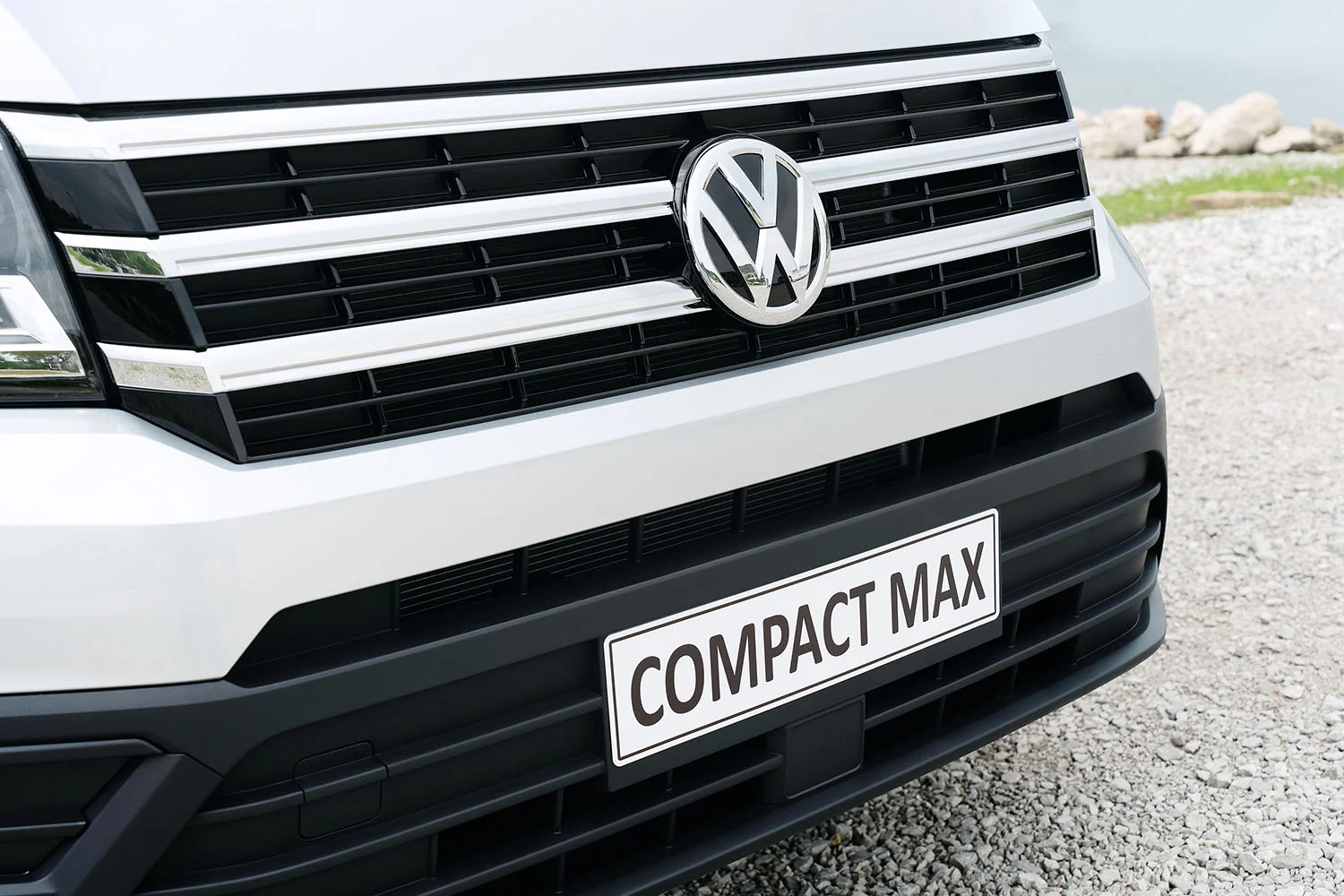 Volkswagen Crafter als Basisfahrzeug des Adria Compact Max