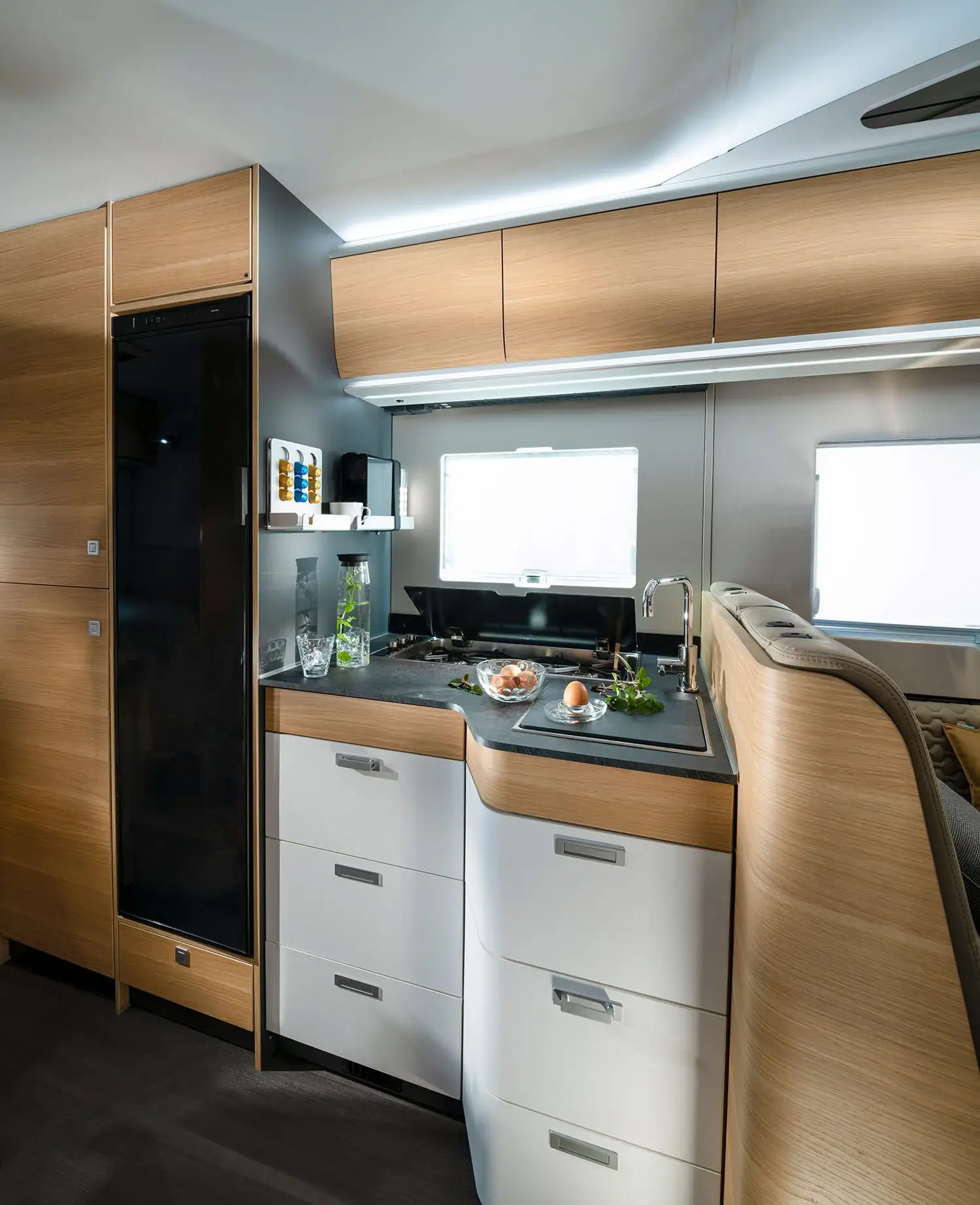 Küche im Adria Coral XL Plus 650