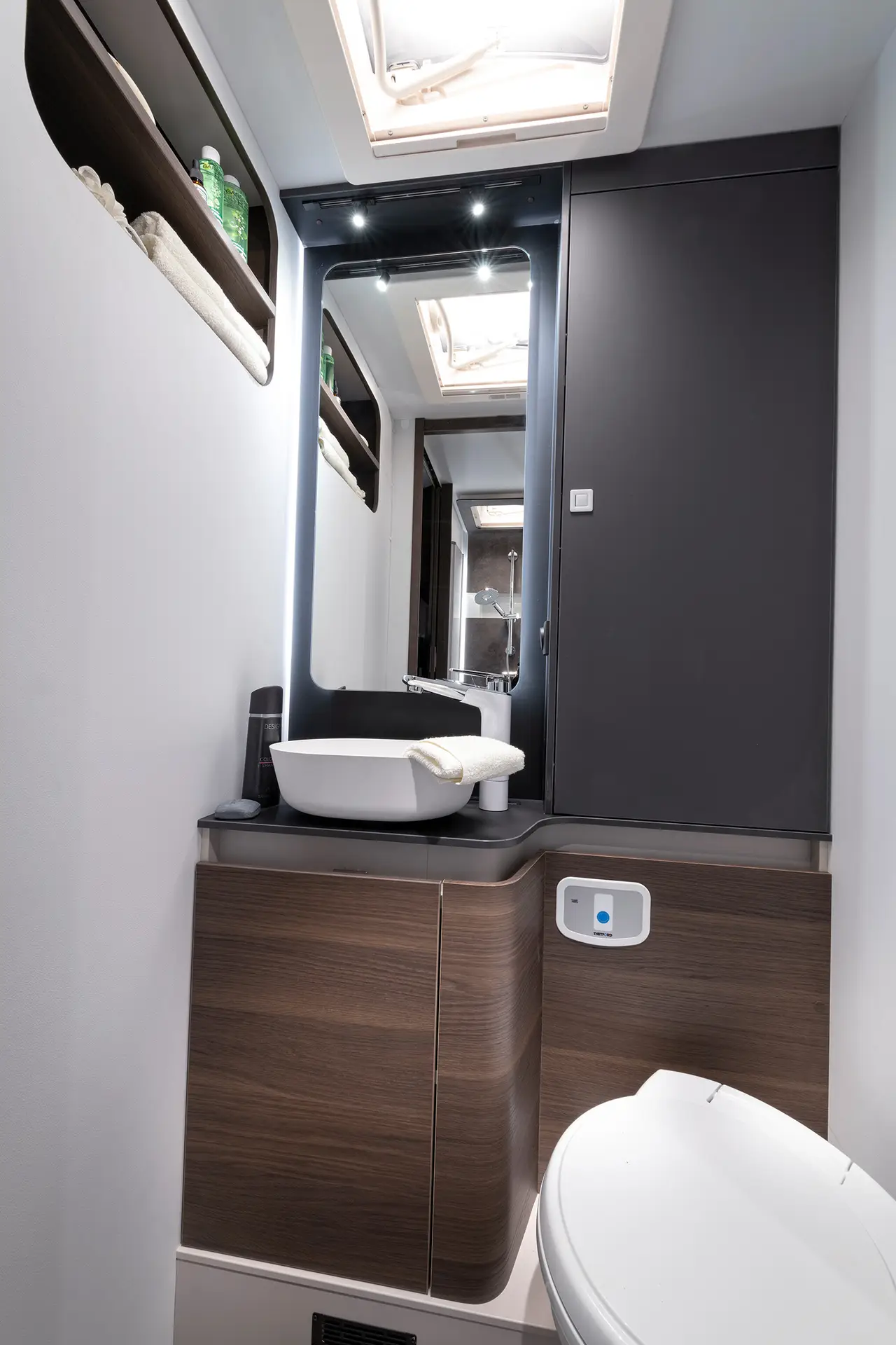 Badezimmer im Adria Sonic Wohnmobil