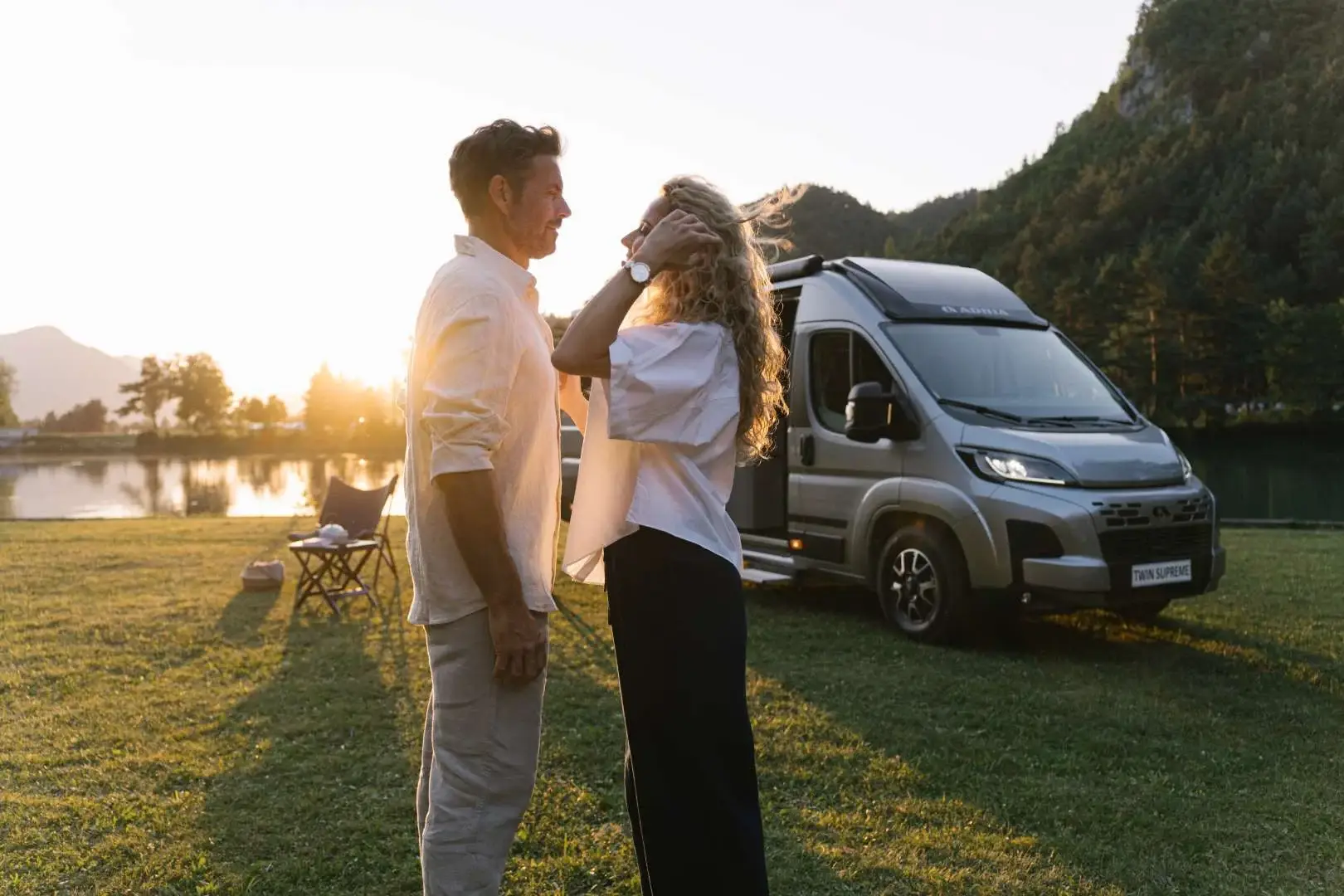 Adria Twin Supreme in der Seitenansicht