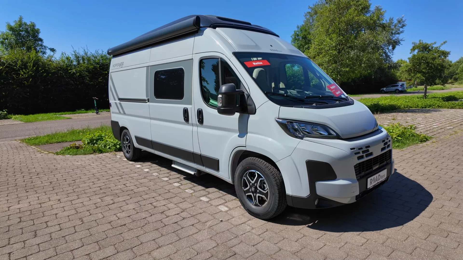 ROADfans Hopper 600 Campervan Außenansicht