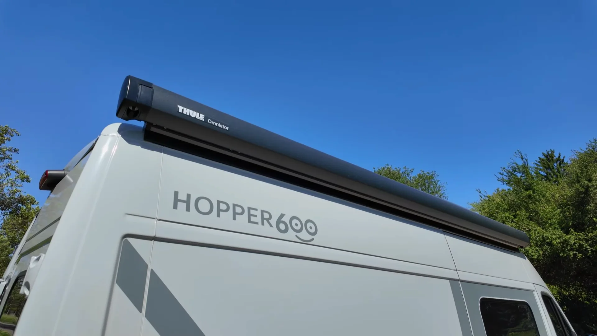 ROADfans Hopper 600 Markise und Schriftzug