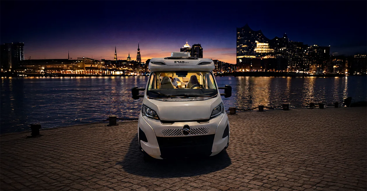 ROADfans Journey 680 teilintegriertes Reisemobil
